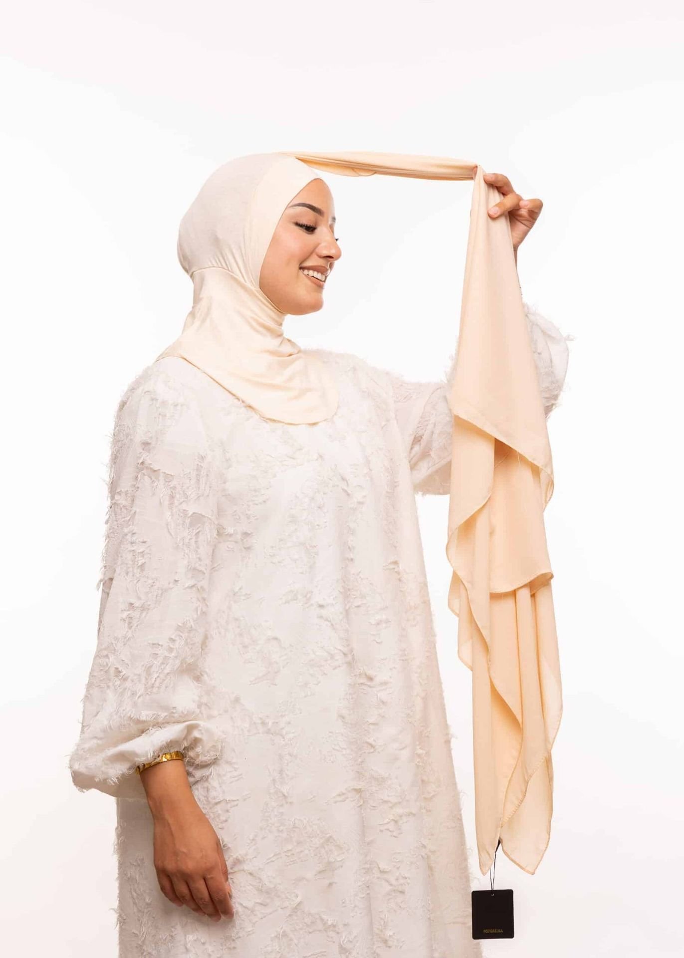 شال-كريب-حريري-بالبوني-النينجا-بيج-باستيل_All-حجاب-شال-كريب-حريري-بالبوني-النينجا_415_4.jpeg شال كريب حريري بالبوني "النينجا" - بيج باستيل