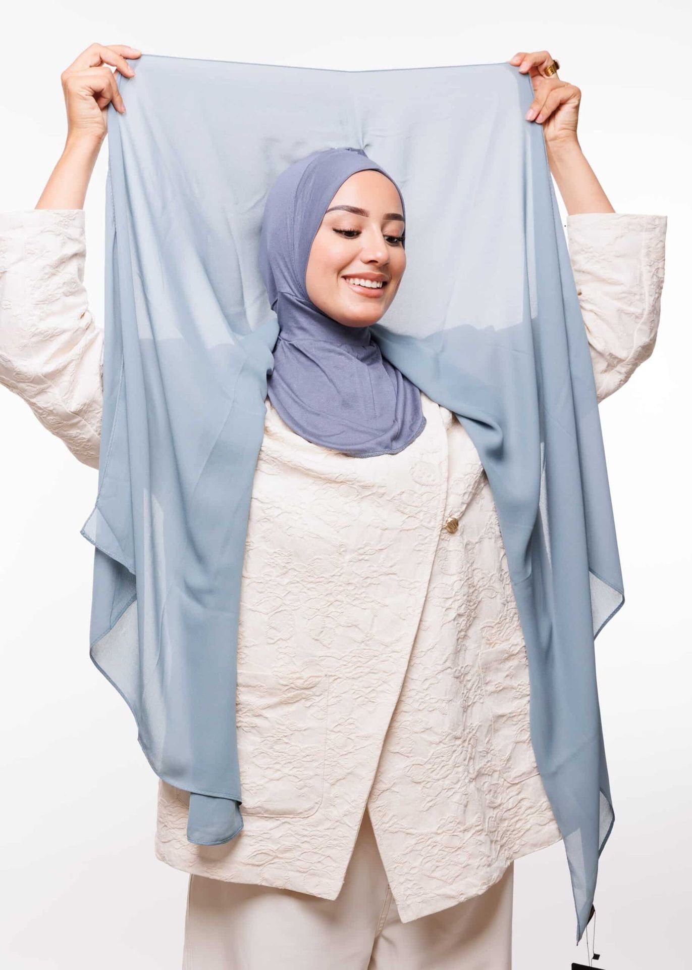 شال كريب حريري بالبوني "النينجا" - تركواز باستل