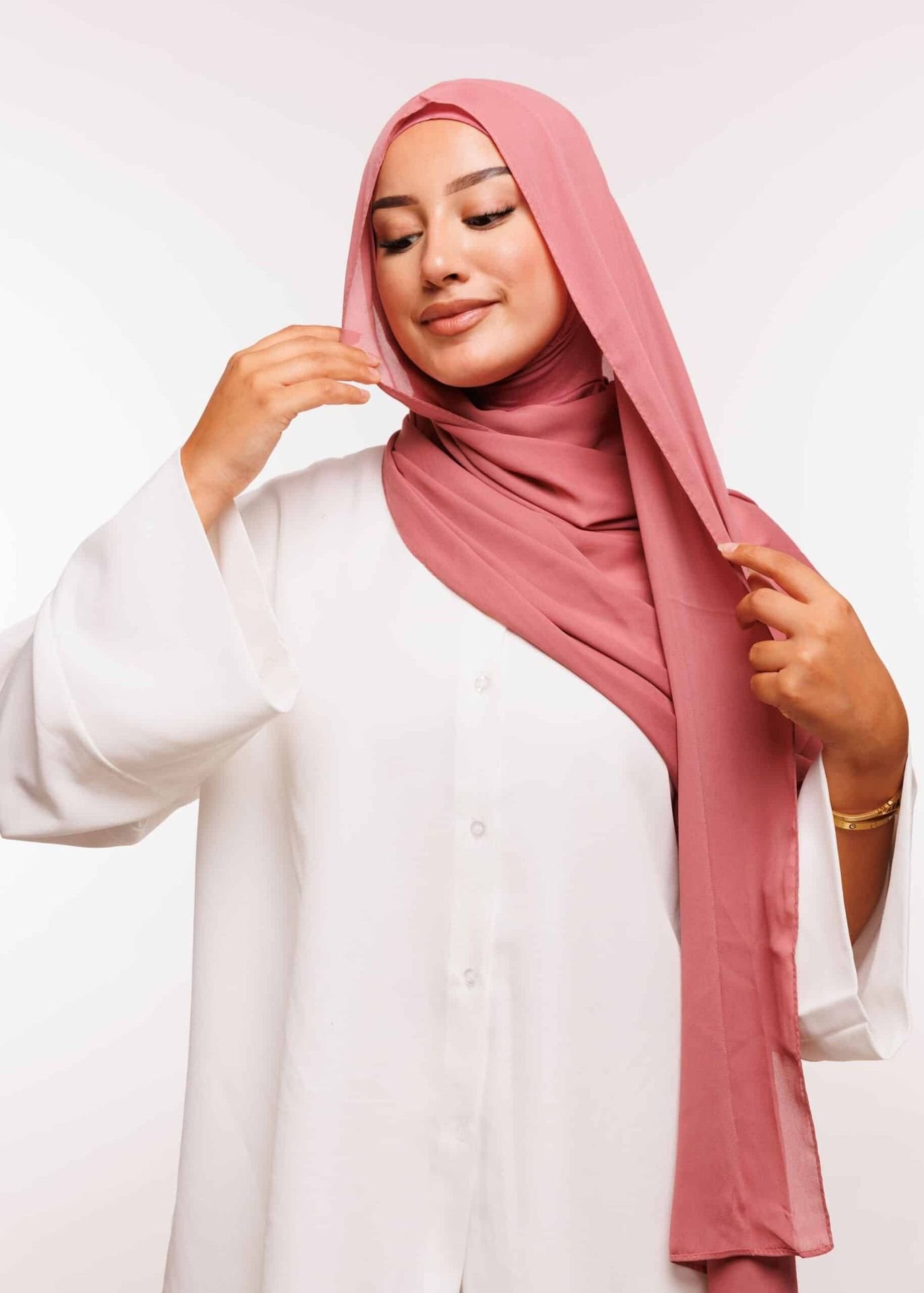 شال-كريب-حريري-بالبوني-النينجا-كشيري_All-حجاب-شال-كريب-حريري-بالبوني-النينجا_78412_4.jpeg شال كريب حريري بالبوني "النينجا" - كشيري